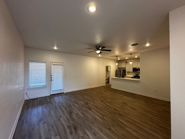 Foto del edificio - 5612 LEHIGH