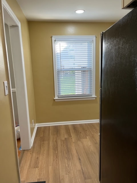 Building Photo - 894 Sells Ave
