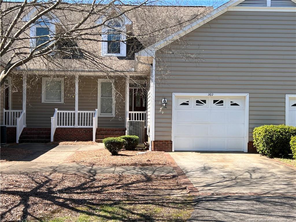 Primary Photo - 302 Dogwood Landing