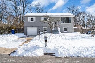 Building Photo - 24 Cedar Hill Ln