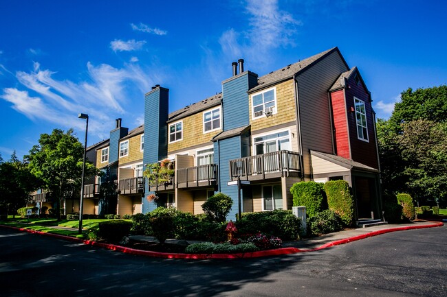 Planos de planta de uno, dos y tres dormitorios - The Colonnade Luxury Townhome Apartments