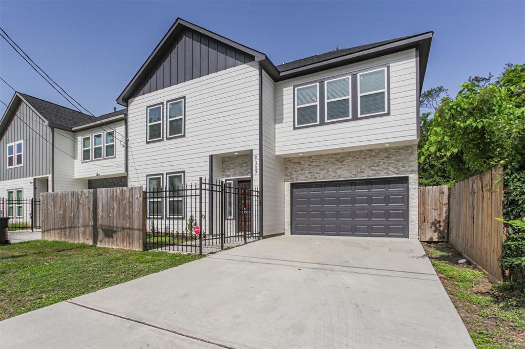 Foto principal - 9307 Tower St