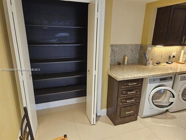 Photo - 1800 NE 114th St Apartment