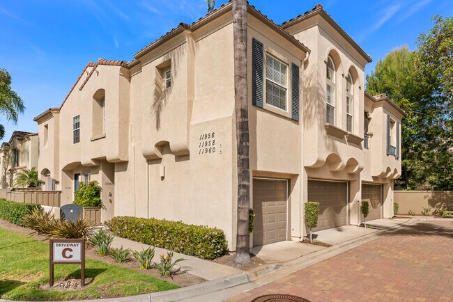 Foto del edificio - 11958 Miro Cir