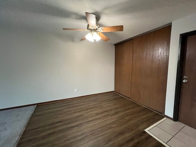 Foto del edificio - 1903 Silver Bell Rd