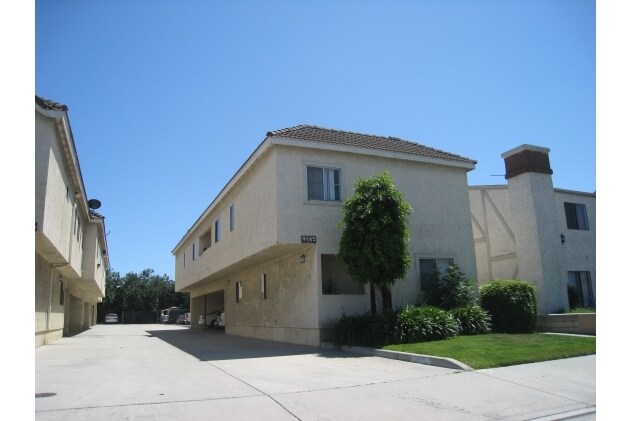 Foto del edificio - Westcourt Apartments
