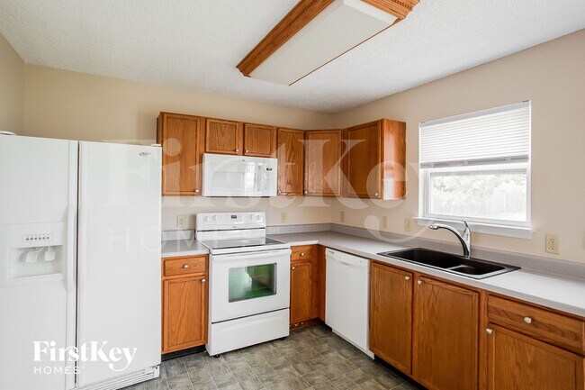 Foto del edificio - 744 Adagio Dr