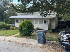 Building Photo - 1 Birch St