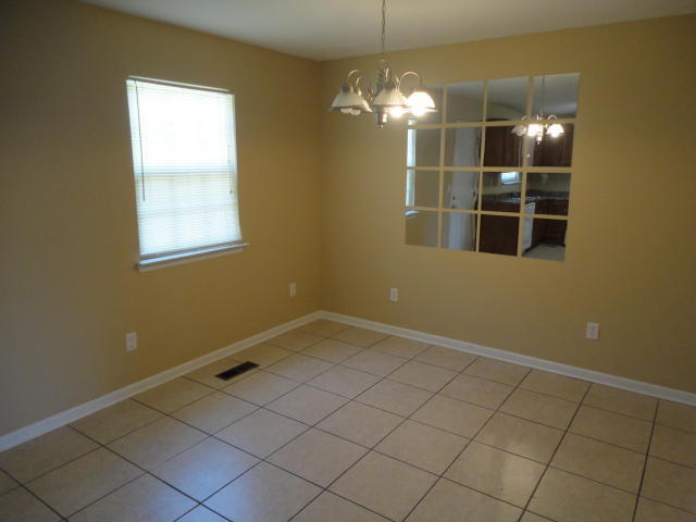 Foto del edificio - Osburn Rd