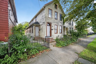 Building Photo - 2096 W 32nd St