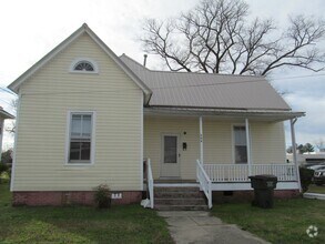 Building Photo - 209 E Caswell St