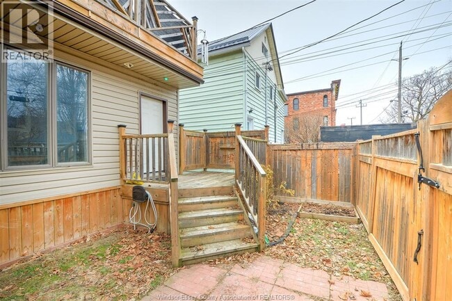 Photo du bâtiment - 456 Chilver Rd