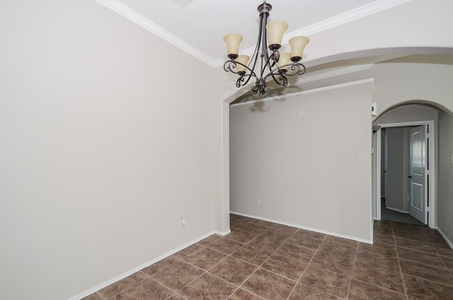 Building Photo - 2646 Leopard Ct