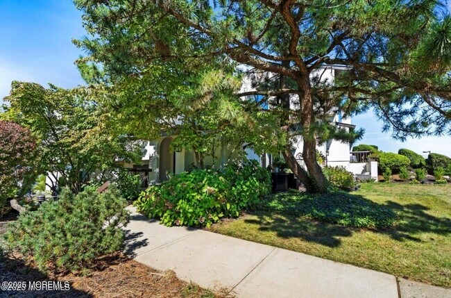 Foto del edificio - 85 Tower Hill Dr