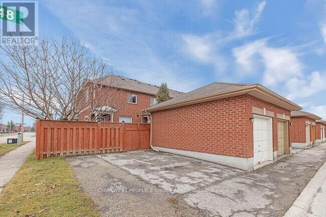 Building Photo - 336 Cranston Park Ave