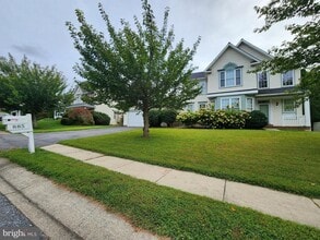 Building Photo - 885 Caren Dr