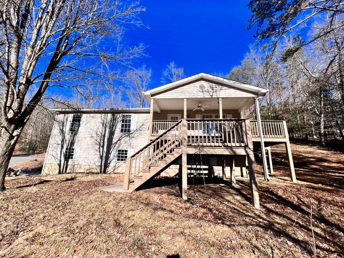 Primary Photo - Blacksburg, 4 BR / 3 BA, Available April 1st