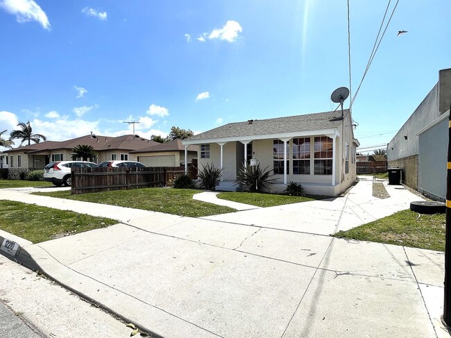 Building Photo - 12210 Academy Way