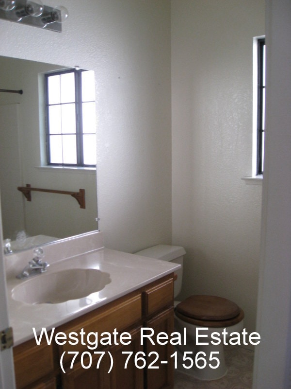 Building Photo - 26 Dupree Ct