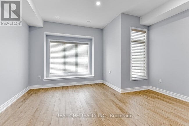 Building Photo - 42 Beehive Ln