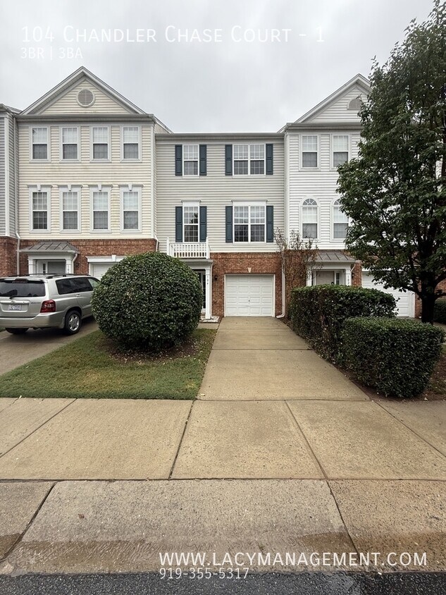 Foto principal - 104 Chandler Chase Ct