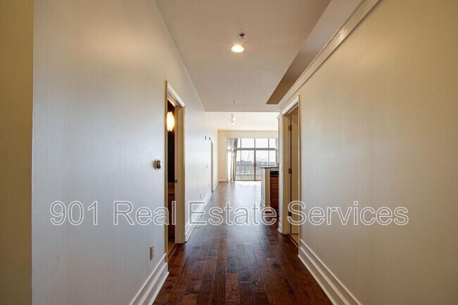 Foto del edificio - 648 Riverside Drive