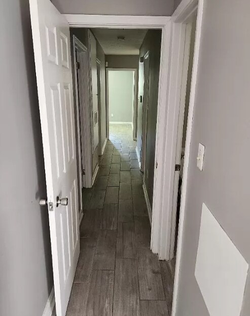 Foto del edificio - 3136 Montwood Dr