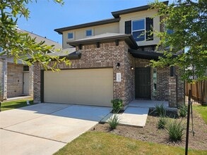 Building Photo - 128 Munk Ln