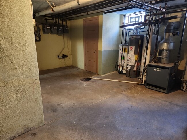 Building Photo - Relleum