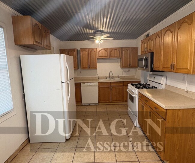 Foto del edificio - 3 Bedroom - 1 Bath home