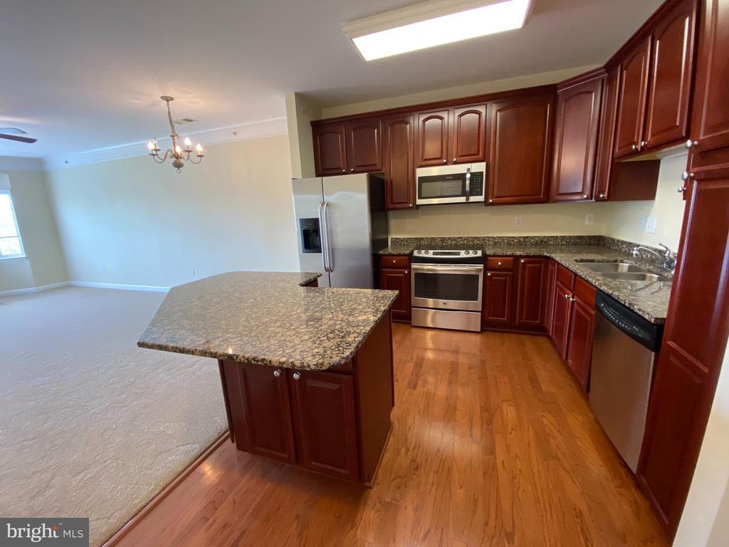 Primary Photo - 120 Burgess Hill Way