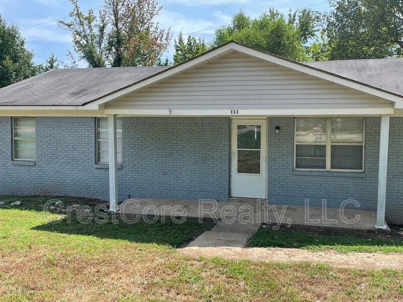 Foto principal - 111 McKee Rd