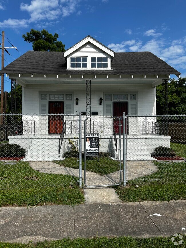 New Orleans East Apartments for Rent with a Yard New Orleans, LA 3