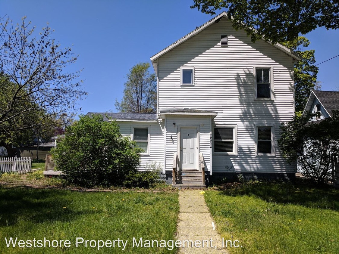 Primary Photo - 1541 Terrace St