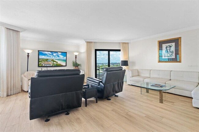 Foto del edificio - 1000 Longboat Club Rd