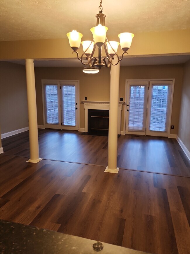 Foto del edificio - 9308 Gordon Ct