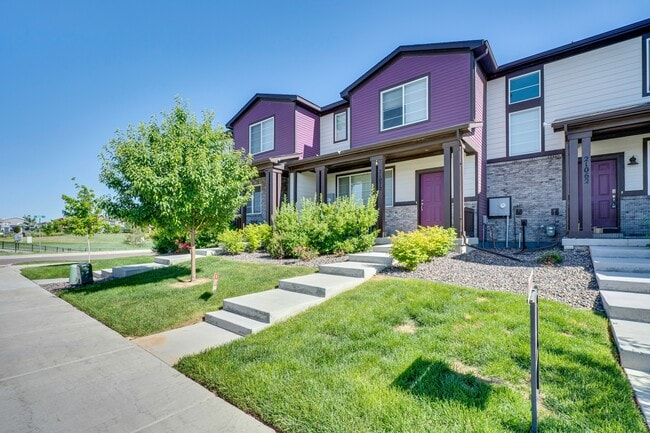 Building Photo - 21072 E 60th Ave