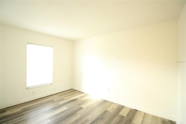 Foto del edificio - 5736 NW 25th Terrace