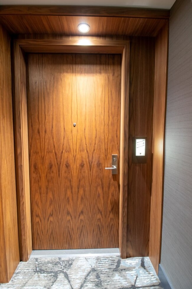 Photo - 1bd/1.5ba Bellevue Condo