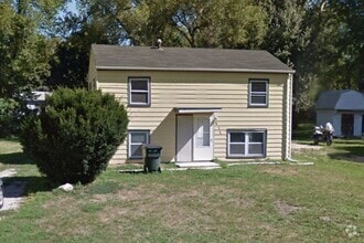 Building Photo - 517 Nicholas St