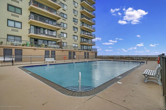 Foto del edificio - 45 Ocean Ave