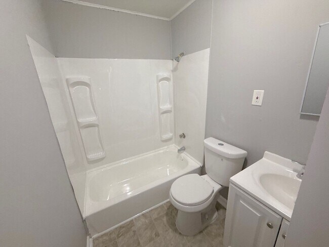Foto del edificio - 4360 Bluebell St