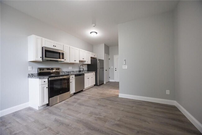 Foto del edificio - 6899 Post Rd