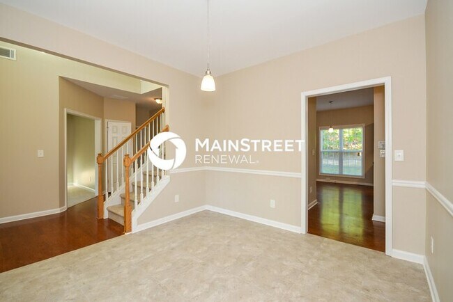 Foto del edificio - 4 Bedroom Pet-Friendly Home in Loganville, GA with Main Street Renewal