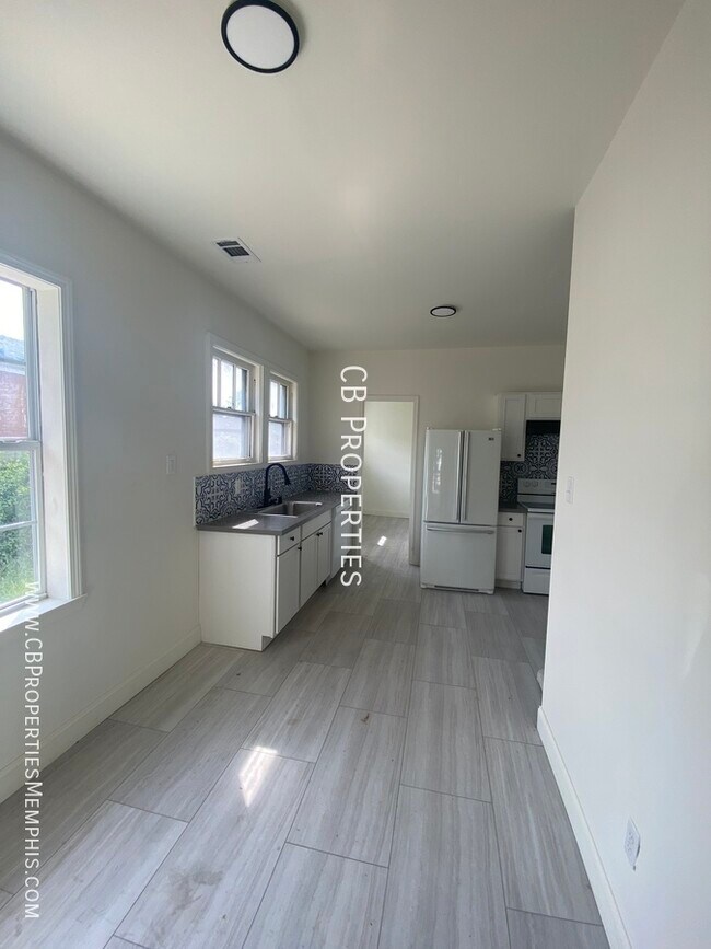 Foto del edificio - 3RD MONTH OF RENT FREE!!!