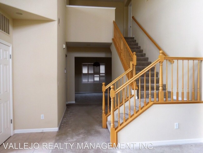 Building Photo - 4 br, 3 bath House - 2012 Bennington Drive