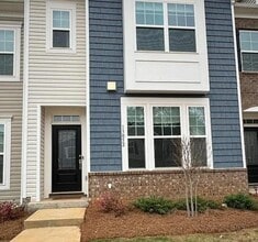 Building Photo - 13052 Cottage Crst Ln