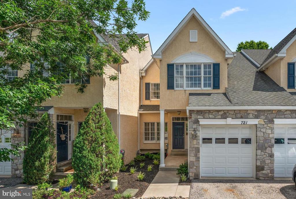 Foto principal - 721 N Sumneytown Pike