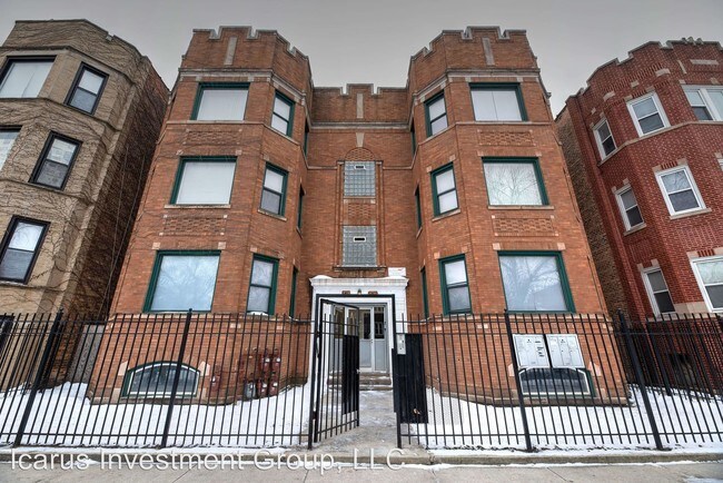 Building Photo - 7736 S Colfax Ave