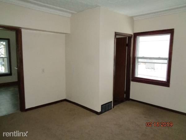 Building Photo - 4 br, 2 bath Apartment - 262 Webster Ave